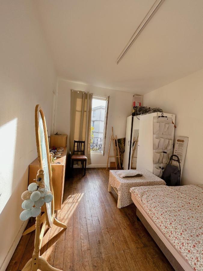 Room Private Next To Train B 100Meter, Easy Go To Centre Ville, Not Whole Appartement กาช็อง ภายนอก รูปภาพ